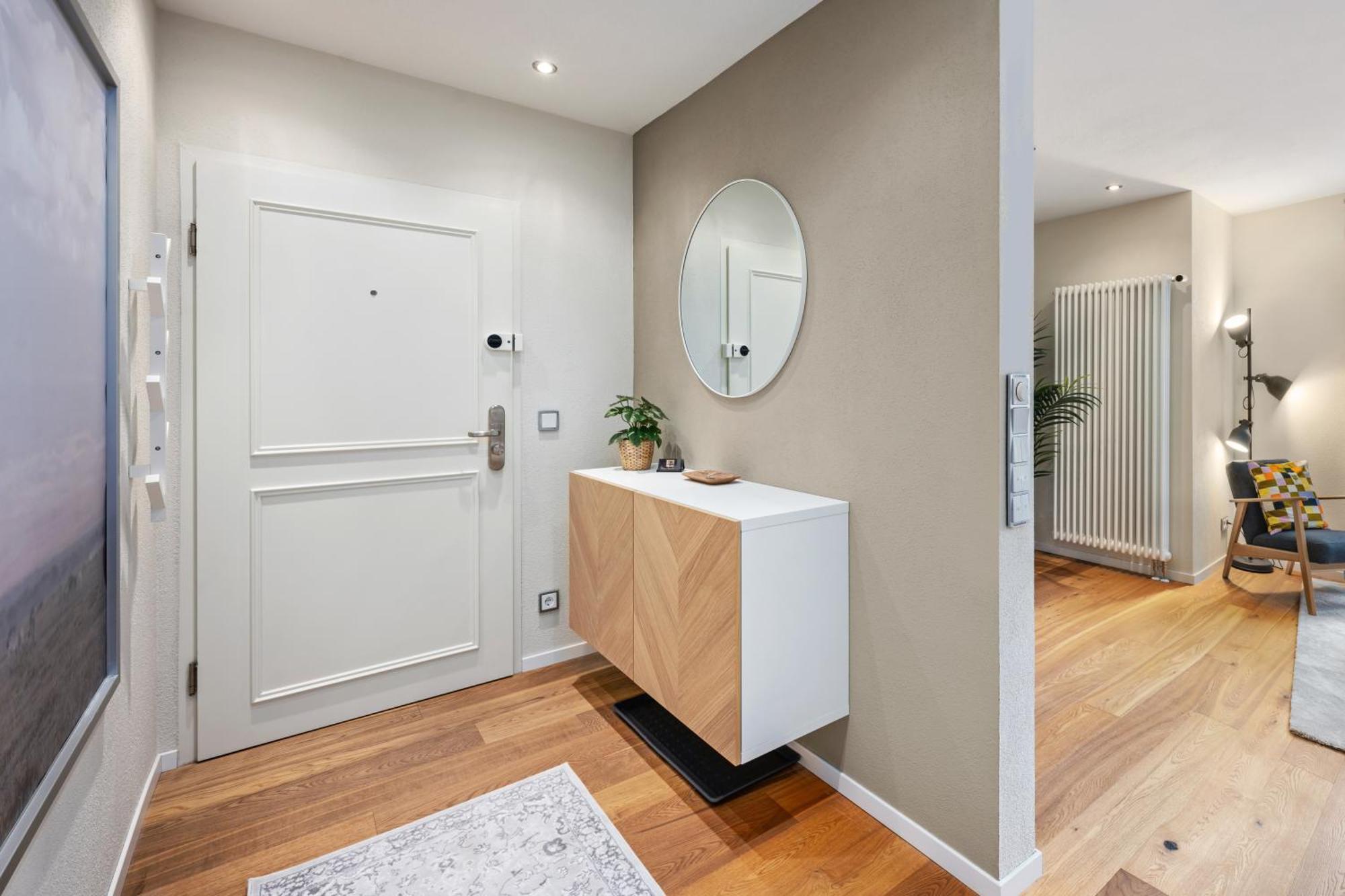 Edler Wohnraum Schwanenteich-Suite Mit Balkon, Kaffeevollautomat, Lift & Parkplatz Цвиккау Экстерьер фото
